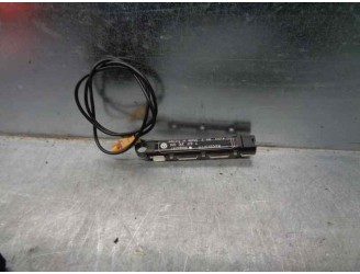 Recambio de antena para volkswagen golf v berlina (1k1) 1.9 tdi referencia OEM IAM 1K6035577R 