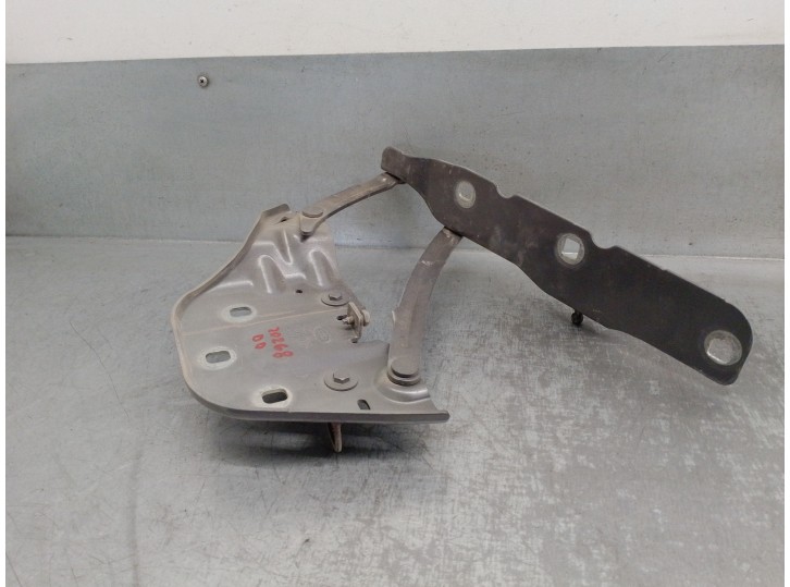 Recambio de bisagra capot para land rover range rover velar 2.0 diesel cat referencia OEM IAM J8A216800GH DERECHA 