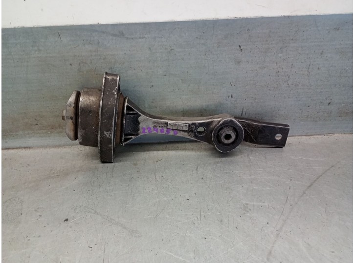 Replacement engine mount for Audi A3 (8L1) 1.9 TDI OEM IAM reference 1J0199851 1J0199851 