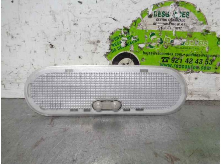 Recambio de luz interior para renault grand modus 1.2 16v referencia OEM IAM 8200074362 TRASERA 