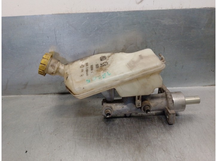 Recambio de bomba freno para citroën c3 1.4 referencia OEM IAM 32067093 32067093 TRW