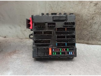 Recambio de caja reles / fusibles para saab 9-3 cabrio 2.0 referencia OEM IAM 12766741  