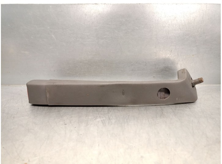 Recambio de enganche cinturon para chevrolet camaro 3.8 referencia OEM IAM 13765  