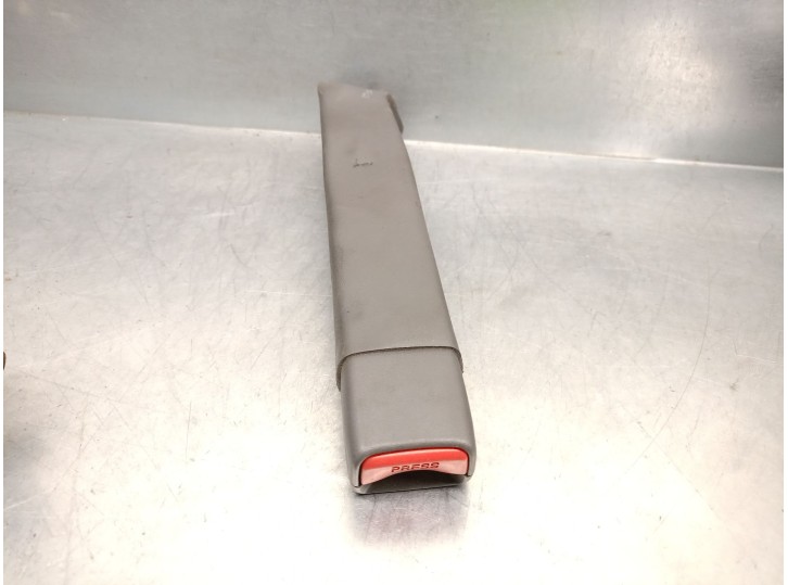 Recambio de enganche cinturon para chevrolet camaro 3.8 referencia OEM IAM 13764  