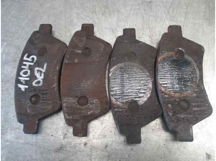 Recambio de pastillas de freno para renault scenic ii 1.6 16v referencia OEM IAM FER4904 23930 NECTO