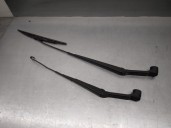 Recambio de brazo limpia delantero izquierdo para mitsubishi space star (a00) 1.2 referencia OEM IAM 8250A491 