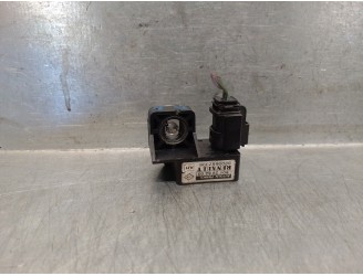 Recambio de sensor airbag para renault megane ii coupe/cabrio 1.6 16v referencia OEM IAM 8200682396 601298200 