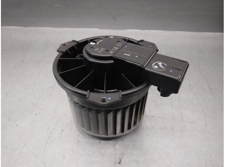 Recambio de motor calefaccion para mitsubishi space star (a00) 1.2 referencia OEM IAM 7802A247  