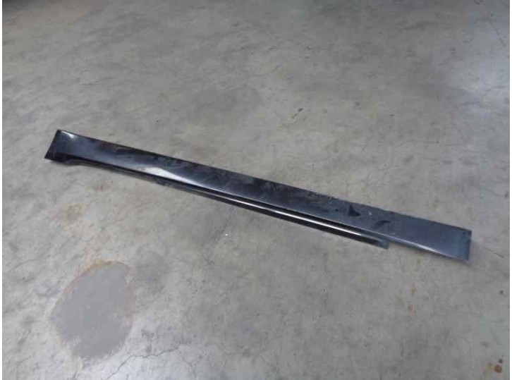 Side skirt replacement part for BMW 5 Series Saloon (E60) 520d OEM IAM reference 51777178121 BLACK