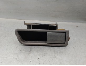 Replacement front right interior door handle for Renault 5 (B/C40) 1.1 OEM IAM reference 7700758067 5 DOORS