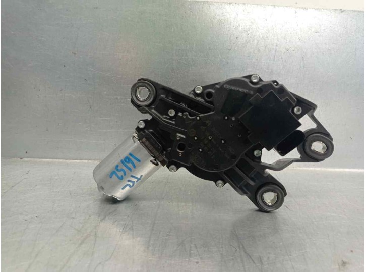 Recambio de motor limpia trasero para volkswagen polo (6c1) 1.4 tdi referencia OEM IAM 5K6955711B 0390201216 BOSCH