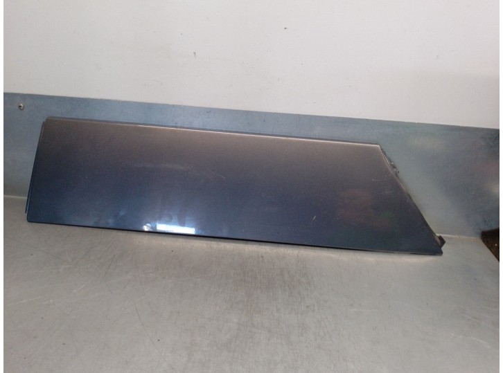 Recambio de molduras traseras para mazda 5 berl. (cr) 2.0 diesel cat referencia OEM IAM C235738D0F  