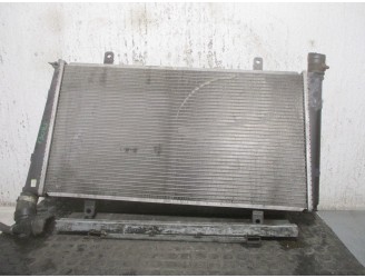 Recambio de radiador agua para volvo v40 familiar 1.9 turbo cat referencia OEM IAM 8602116 8MK376774181 BEHR