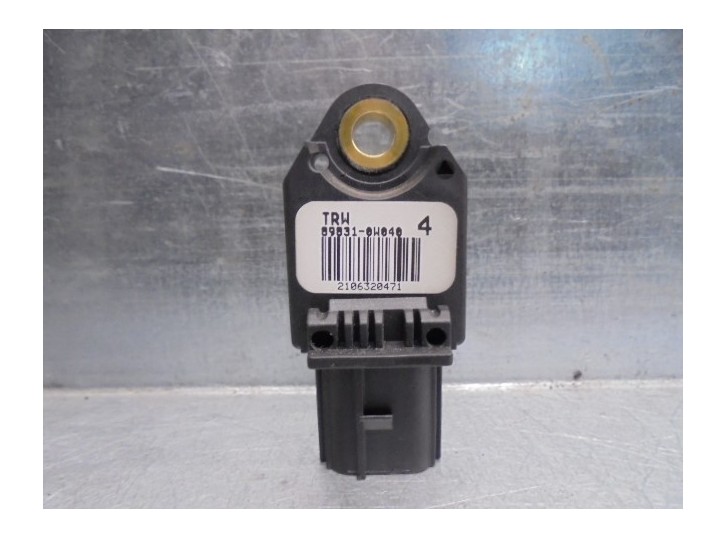 Recambio de sensor impacto para lexus is 200 (ds2/is2) 220d referencia OEM IAM 898310W040 