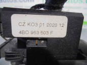 Replacement light switch for Volkswagen Passat Saloon (3B2) 1.9 TDI OEM IAM reference 8L0953513G 
