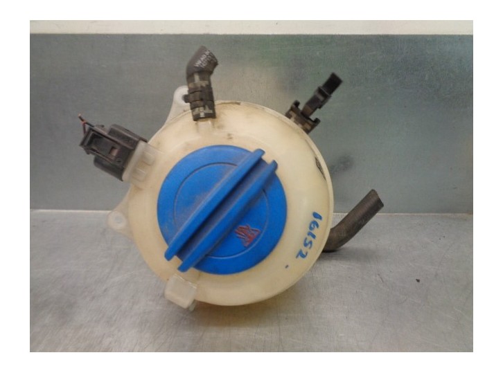 Recambio de deposito expansion para volkswagen polo (6c1) 1.4 tdi referencia OEM IAM 6C0121407  