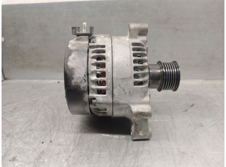 Recambio de alternador para mini mini countryman (f60) cooper referencia OEM IAM 8680374 12318680374 1042119870 DENSO