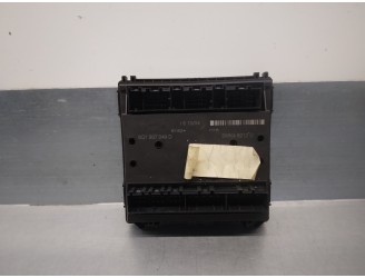 Replacement relay / fuse box for Seat Ibiza (6L1) 1.4 16v OEM IAM reference 6Q1937049D 5WK48212D SIEMENS