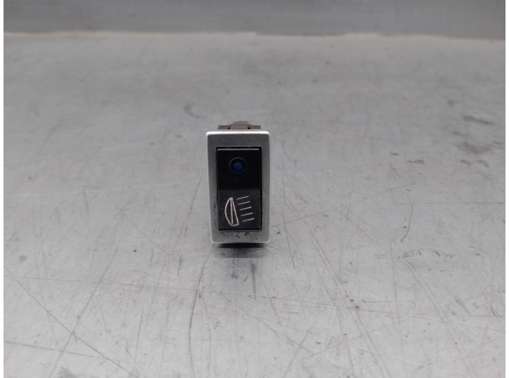 Recambio de interruptor para renault 5 (b/c40) 1.1 referencia OEM IAM 7700760538  