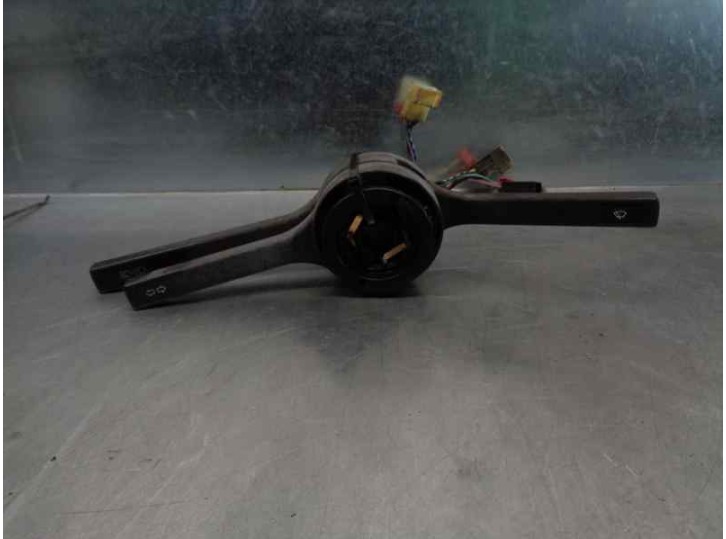 Recambio de mando luces para fiat cinquecento (170) 0.9 cat referencia OEM IAM 181739980 