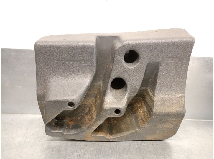 Recambio de moldura para chevrolet camaro 3.8 referencia OEM IAM 10239989  