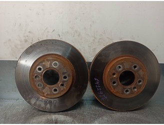 Recambio de disco freno delantero para ford mondeo iii (b5y) 2.0 tdci referencia OEM IAM 1681578  