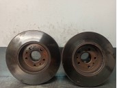 Replacement front brake disc for Ford Mondeo III (B5Y) 2.0 TDCi OEM IAM reference 1681578 