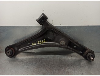 Recambio de brazo suspension inferior delantero derecho para mitsubishi space star (a00) 1.2 referencia OEM IAM 4013A310 