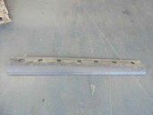 Recambio de spoiler talonera lateral izquierda para fiat sedici (189) 1.9 8v multijet dynamic referencia OEM IAM 7724179J0 