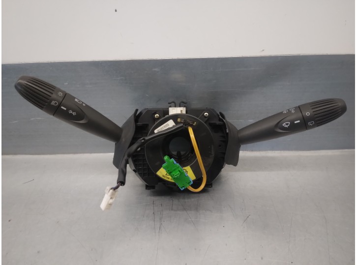 Recambio de mando luces para fiat punto berlina (188) 1.2 cat referencia OEM IAM 735267949 