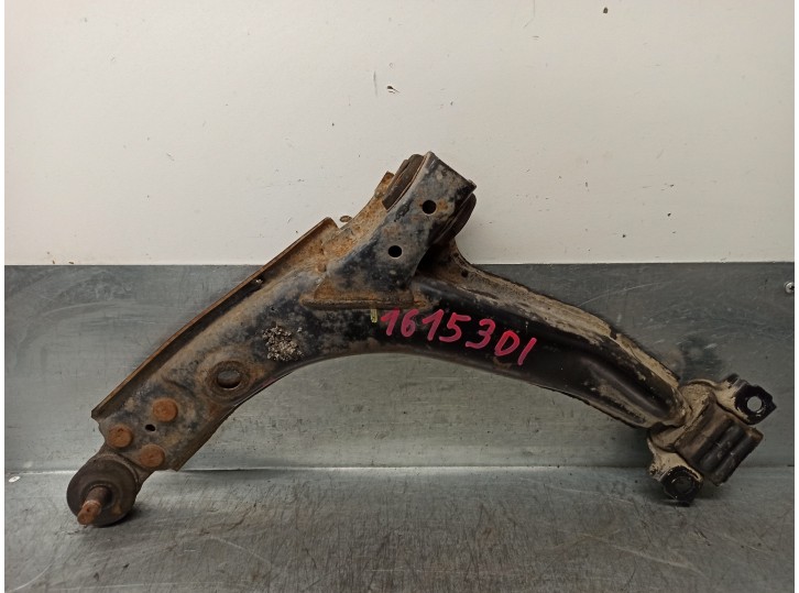 Recambio de brazo suspension inferior delantero izquierdo para daewoo nexia 1.5 cat referencia OEM IAM   