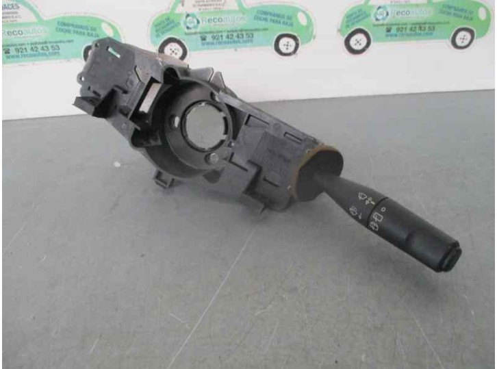 Recambio de mando limpia para peugeot 206 berlina xt referencia OEM IAM 9630605180  