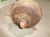 Recambio de puente trasero para land rover santana 109 referencia OEM IAM TAMBOR 5 AGUJEROS BURRA 4 - 4.7