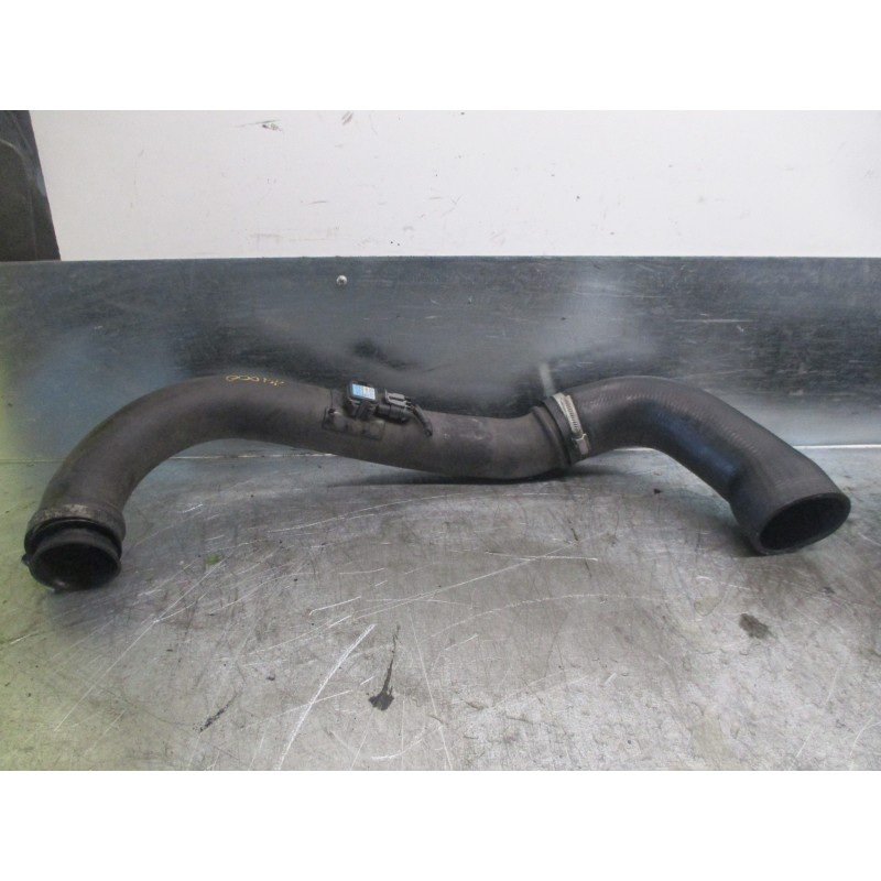 Recambio de tubo para volvo v40 familiar 1.9 diesel cat referencia OEM IAM 30896686 30617270 WALBRO