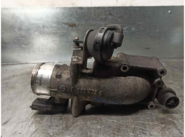 Recambio de caja mariposa para opel astra g berlina 2.0 dti referencia OEM IAM 55350621  