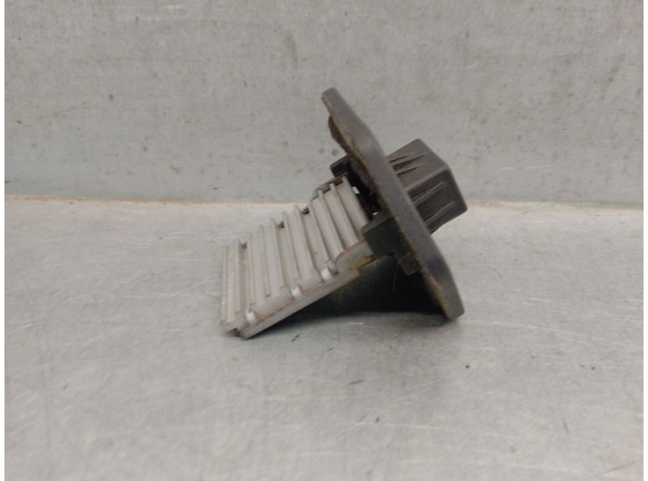 Recambio de resistencia calefaccion para kia sorento i (jc) 2.5 crdi referencia OEM IAM 0K55261C08A 0K55261C08A 