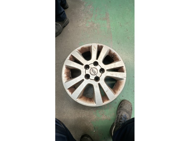 Recambio de llanta para opel astra g berlina 2.0 dti referencia OEM IAM 24437247 R166JX16H2ET49 ALUMINIO 10P