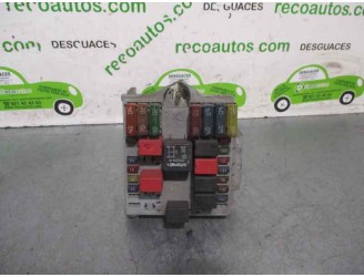 Recambio de caja reles / fusibles para fiat punto berlina (188) 1.2 cat referencia OEM IAM 46835597 