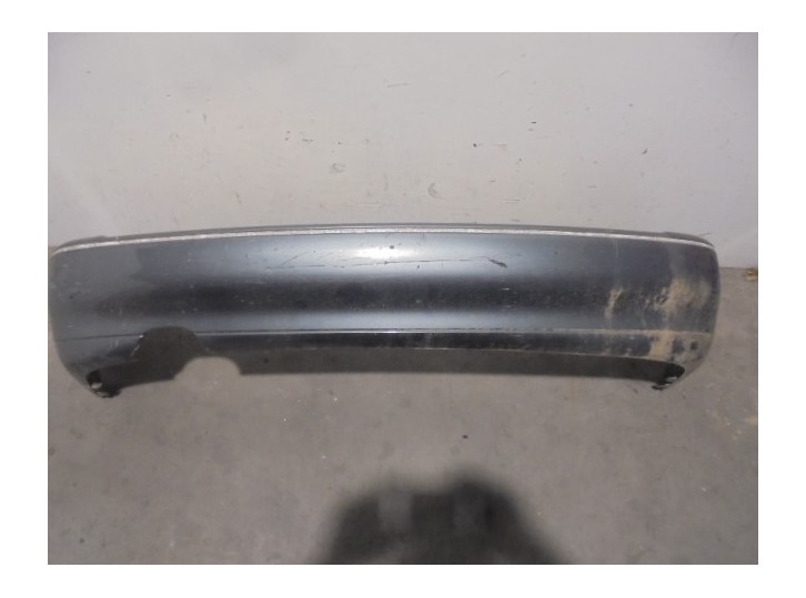Recambio de paragolpes trasero para daewoo nexia 1.5 cat referencia OEM IAM VERDE 5 PUERTAS