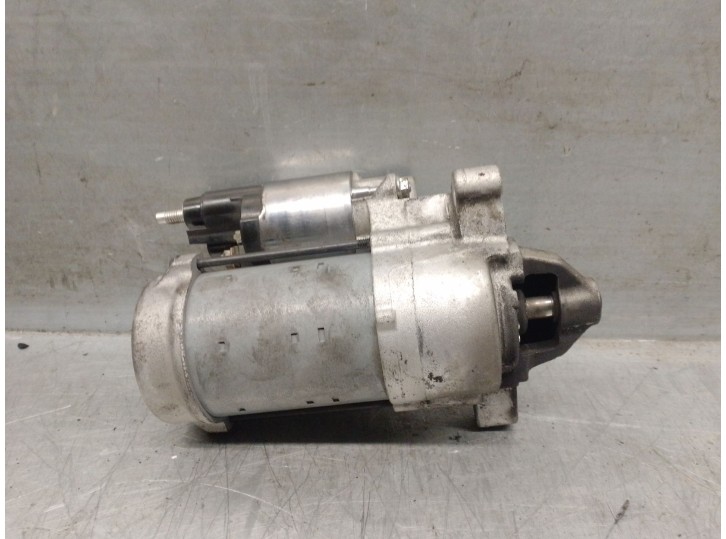 Replacement starter motor for Mini Mini Countryman (F60) Cooper OEM IAM reference 865827503 12418658275 DENSO