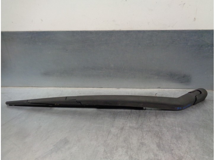 Recambio de brazo limpia trasero para renault koleos 2.0 dci diesel fap referencia OEM IAM 287804649R  