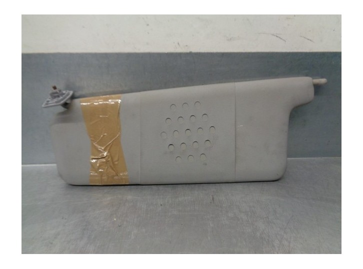Recambio de parasol izquierdo para peugeot 405 break 1.9 cat referencia OEM IAM 8143L3 