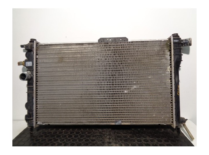 Recambio de radiador agua para daewoo nexia 1.5 cat referencia OEM IAM 96144847  