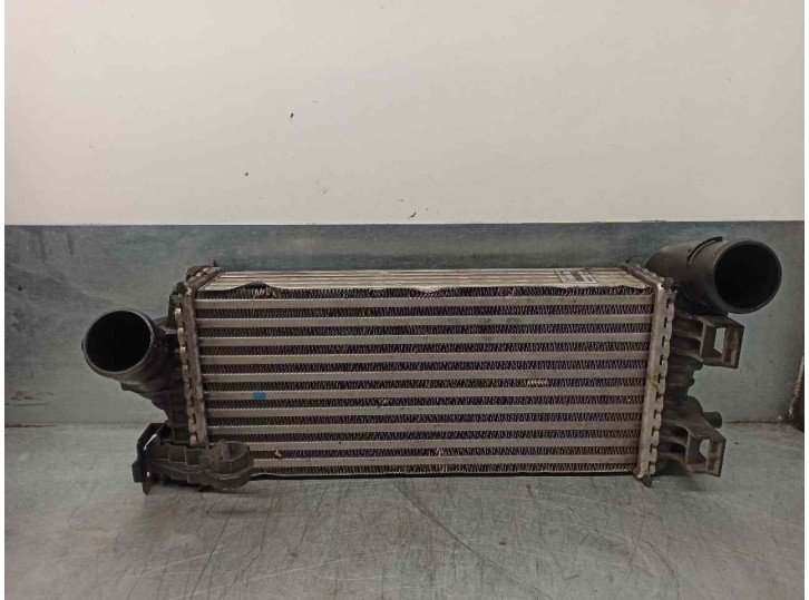 Recambio de intercooler para ford focus lim. 1.0 ecoboost cat referencia OEM IAM CV619L440VC 2026747 X1436002 FOMOCO