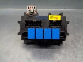 Recambio de caja reles / fusibles para renault koleos 2.0 dci diesel fap referencia OEM IAM 252360745R 
