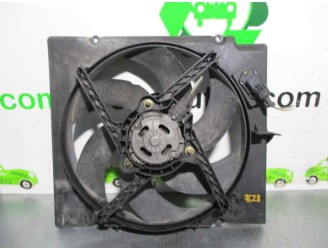 Recambio de electroventilador para renault megane i berlina hatchback (ba0) 1.9 diesel referencia OEM IAM 7700839275 