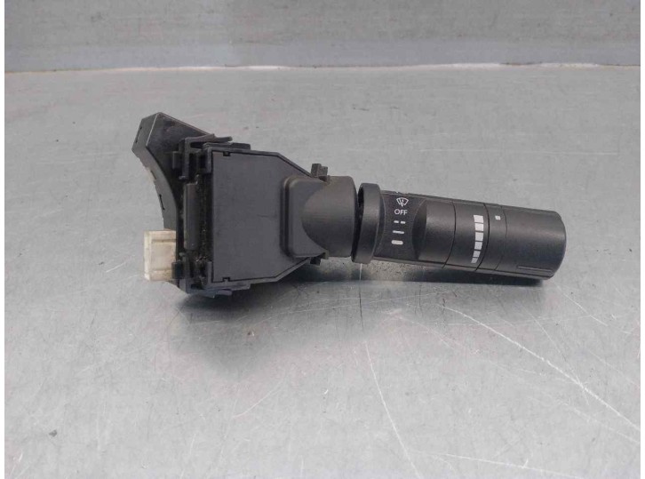 Recambio de mando limpia para nissan navara pick-up (d40m) 2.5 dci diesel cat referencia OEM IAM 25260EA001 