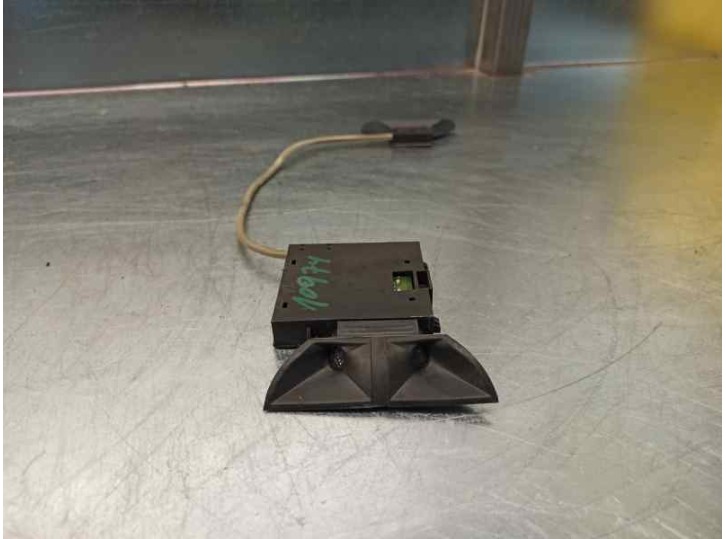 Recambio de sensor para land rover range rover (lm) 3.0 td6 referencia OEM IAM YWC500021 