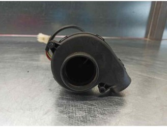 Recambio de bomba agua para land rover range rover (lm) 3.0 td6 referencia OEM IAM 30950012 