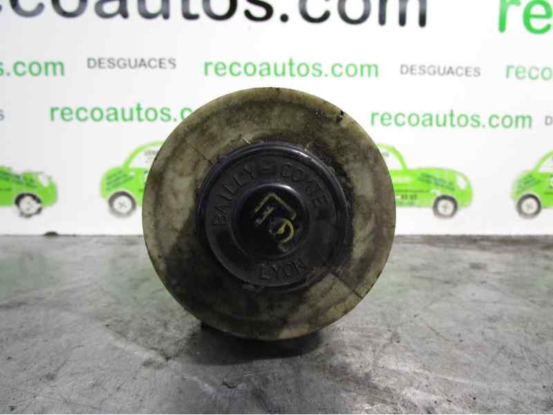 Recambio de deposito servo para renault trafic caja cerrada (ab 4.01) 1.9 diesel referencia OEM IAM 7700782884  